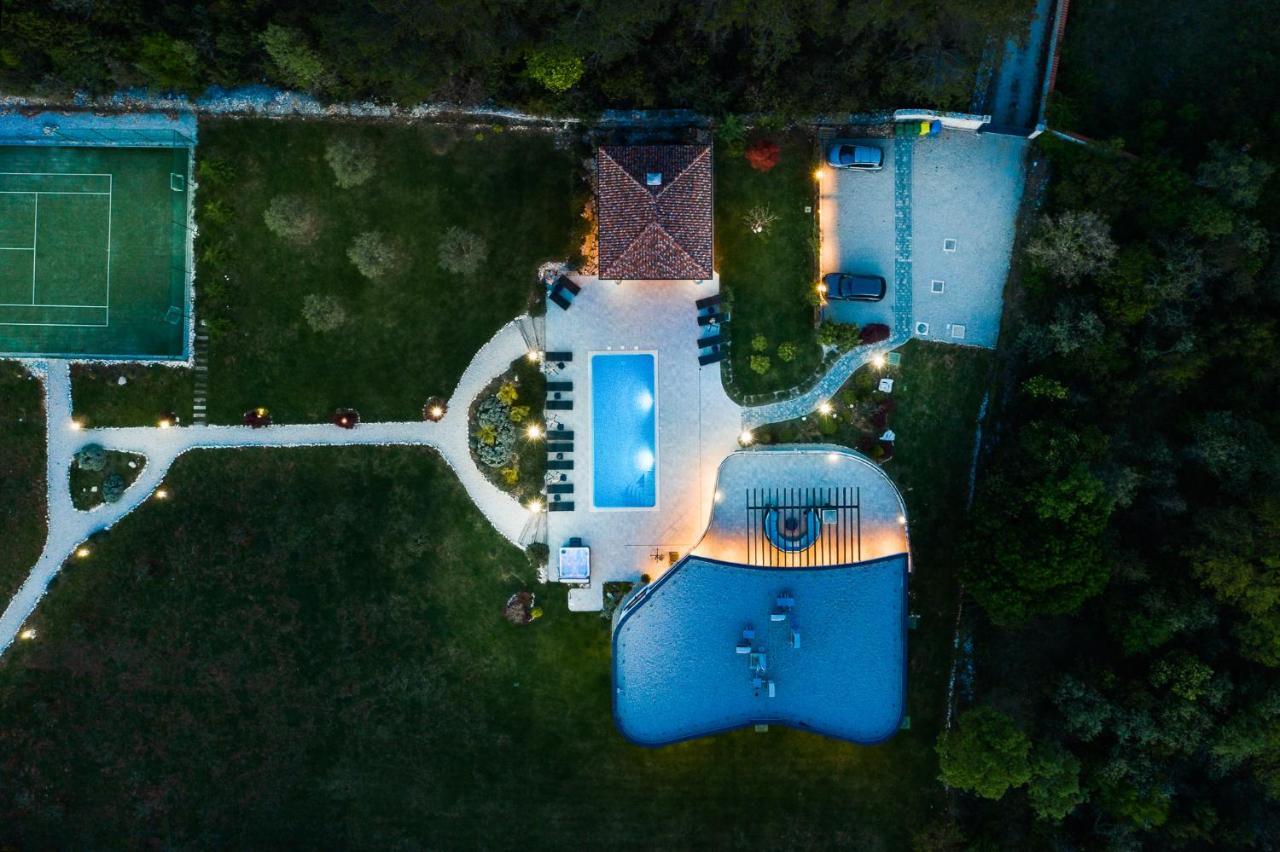 Villa Ladominika Juršići Bagian luar foto